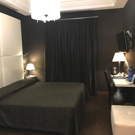 Indipendenza House Gæstehus